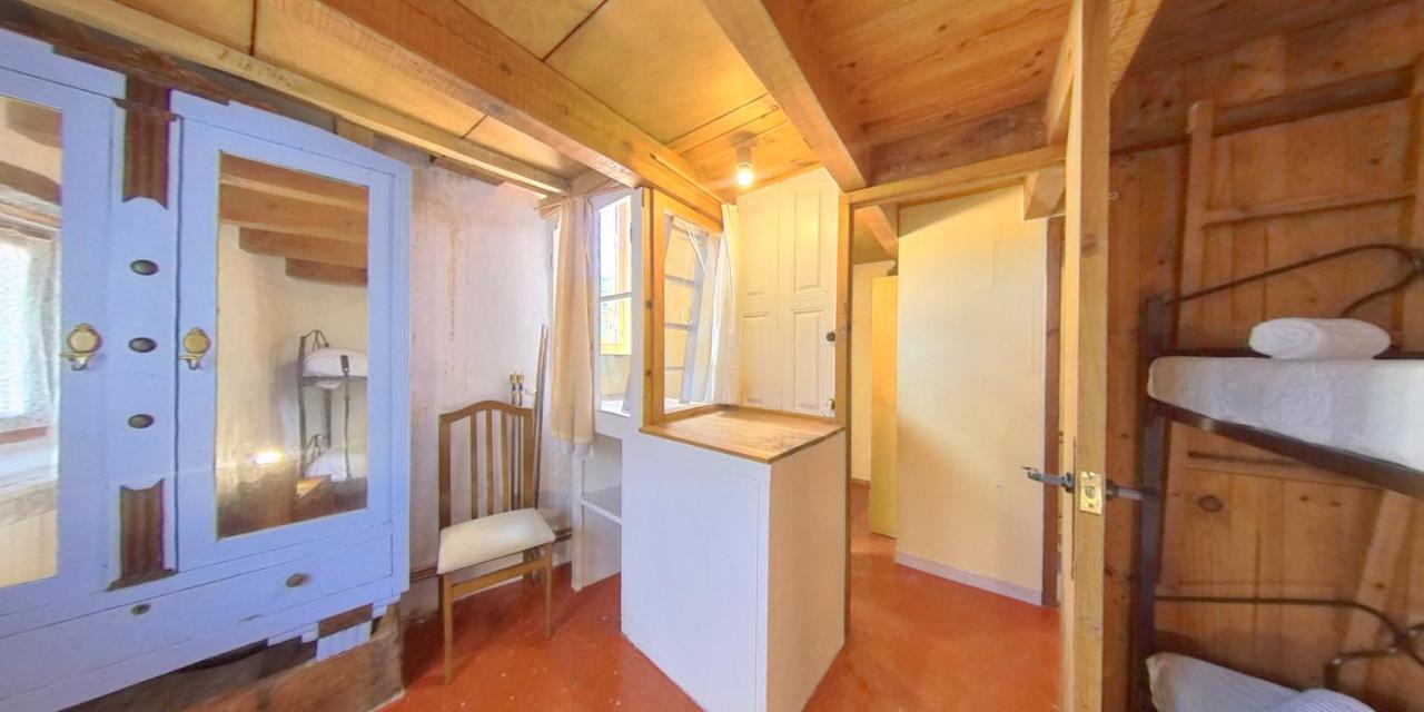 La Rectoria De - Rural Holiday Accomodation Rivert