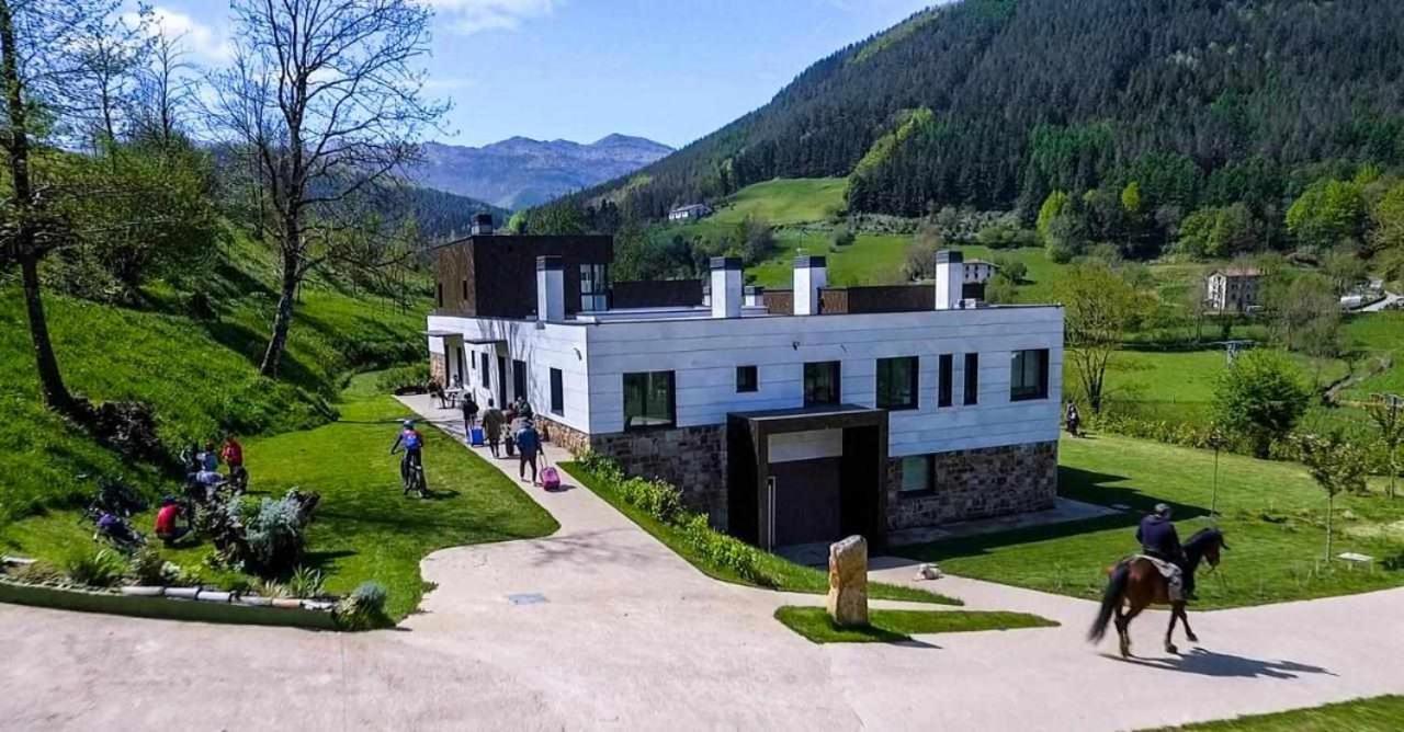 Bergaretxe Geltokia Apartamento *