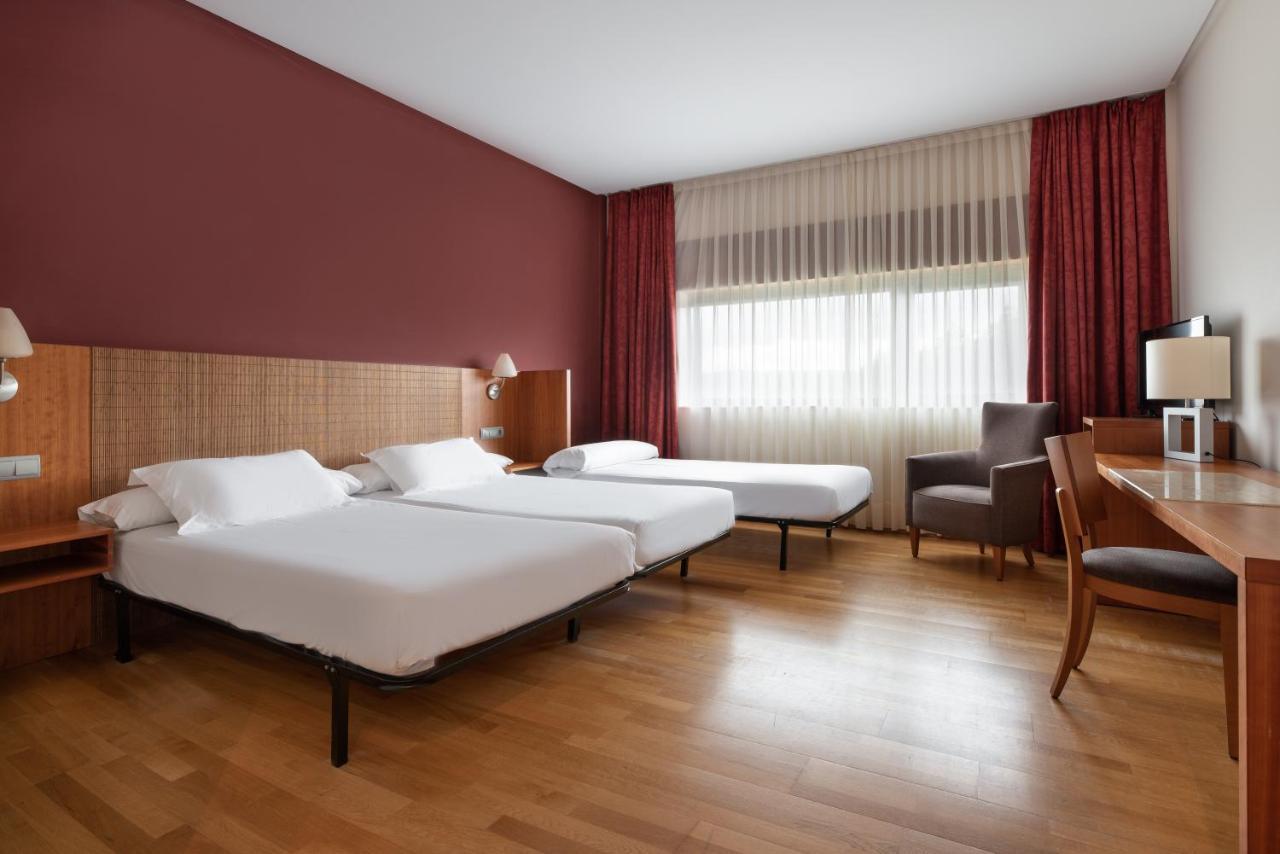 Exe Vía Argentum Hotel 4*