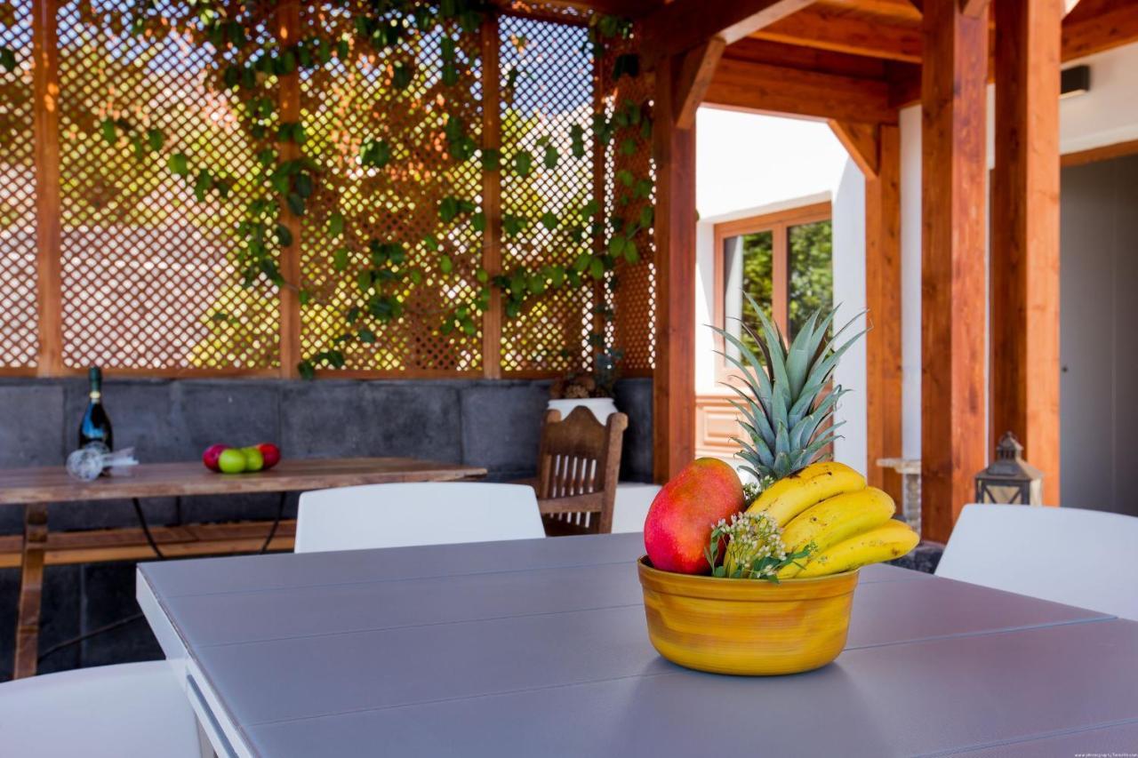 Rosas, Menores, Adeje, Sea View Villa