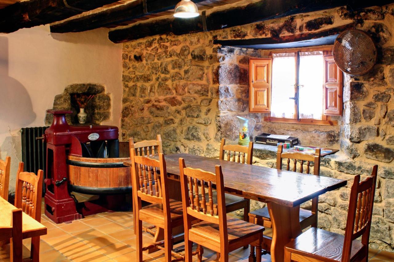Casa Susaron Homestay *