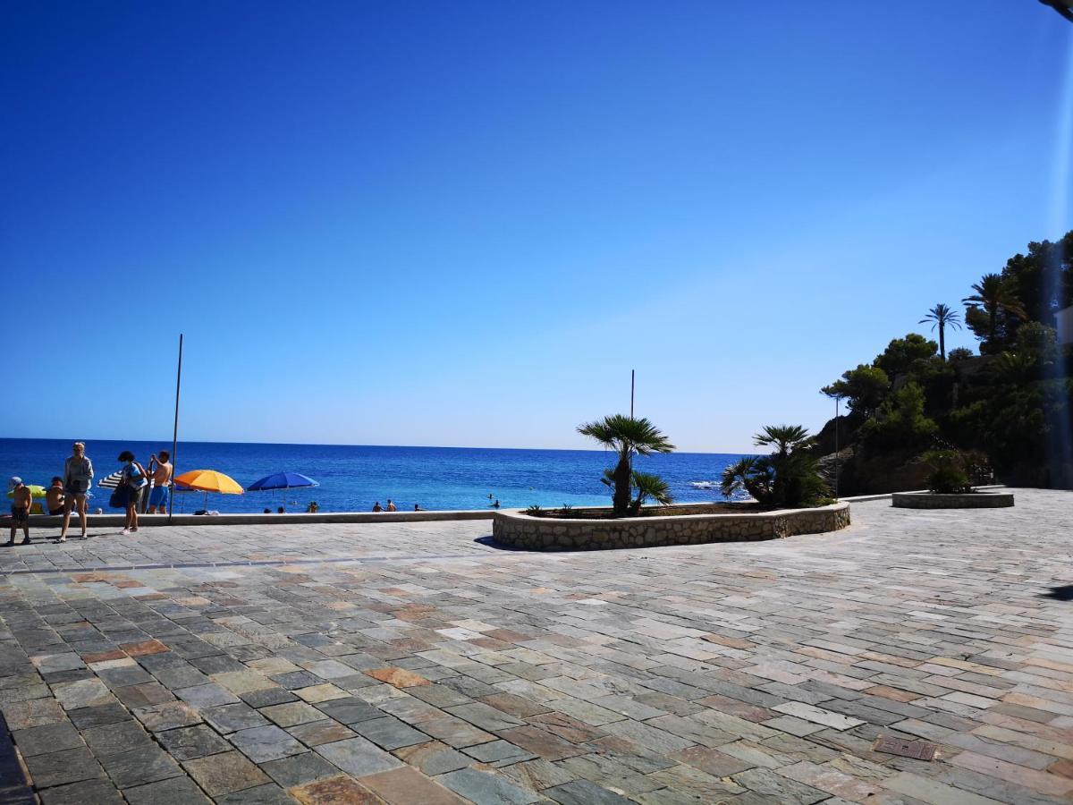 La Madrugada - Luxury With Sea Views And Private Heated Pool Villa