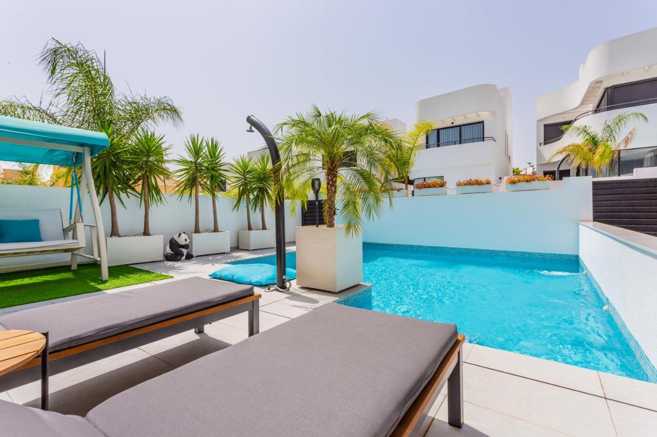 Villa Stylish 2018,pool,3b.r.wifi,netflix *