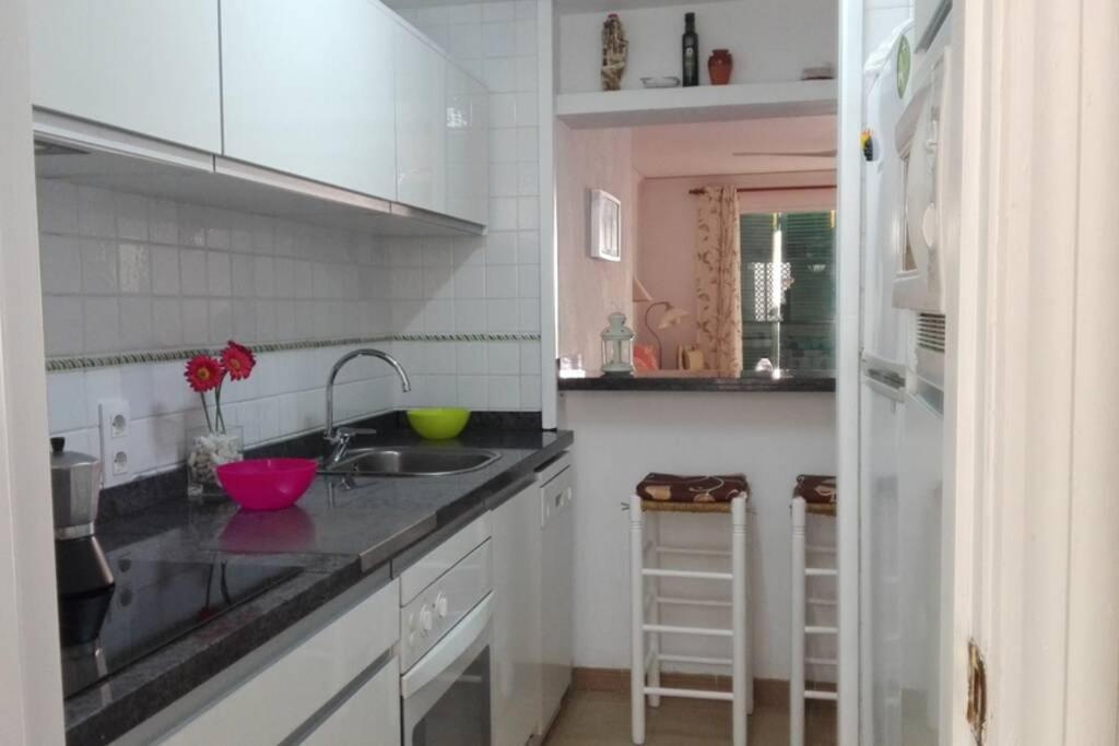 Residencial Deltamar Apartamento *