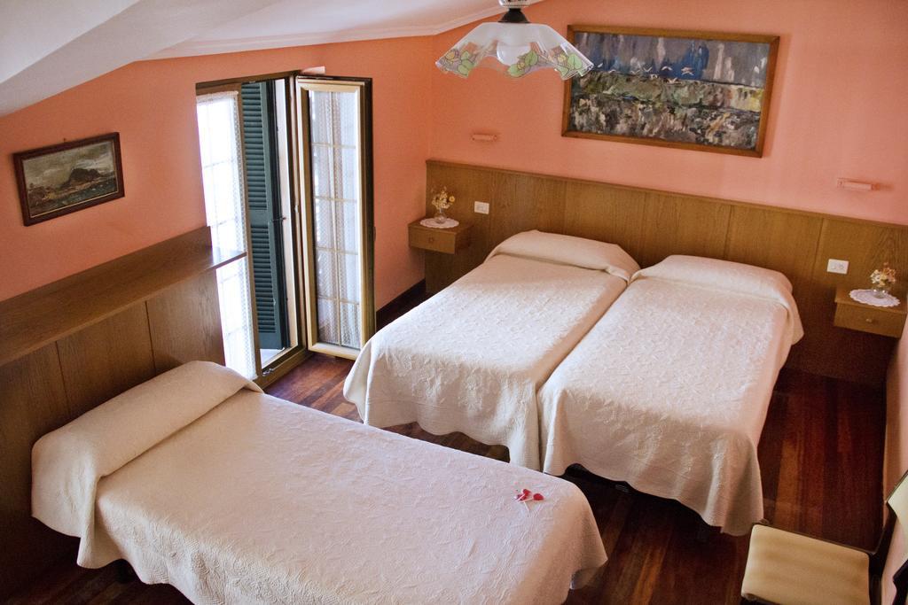 Getariano Guest house 2*
