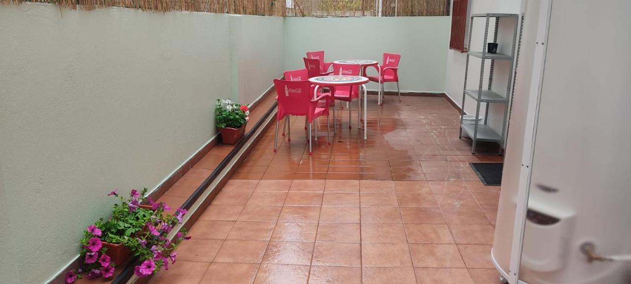 Hostal Santos *