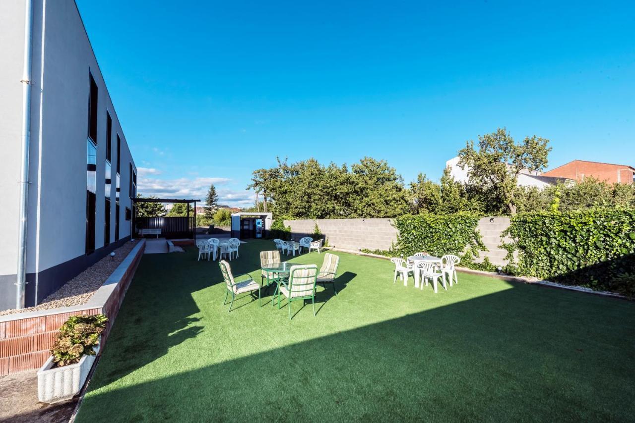 Hostel Santiago 15 Monforte *