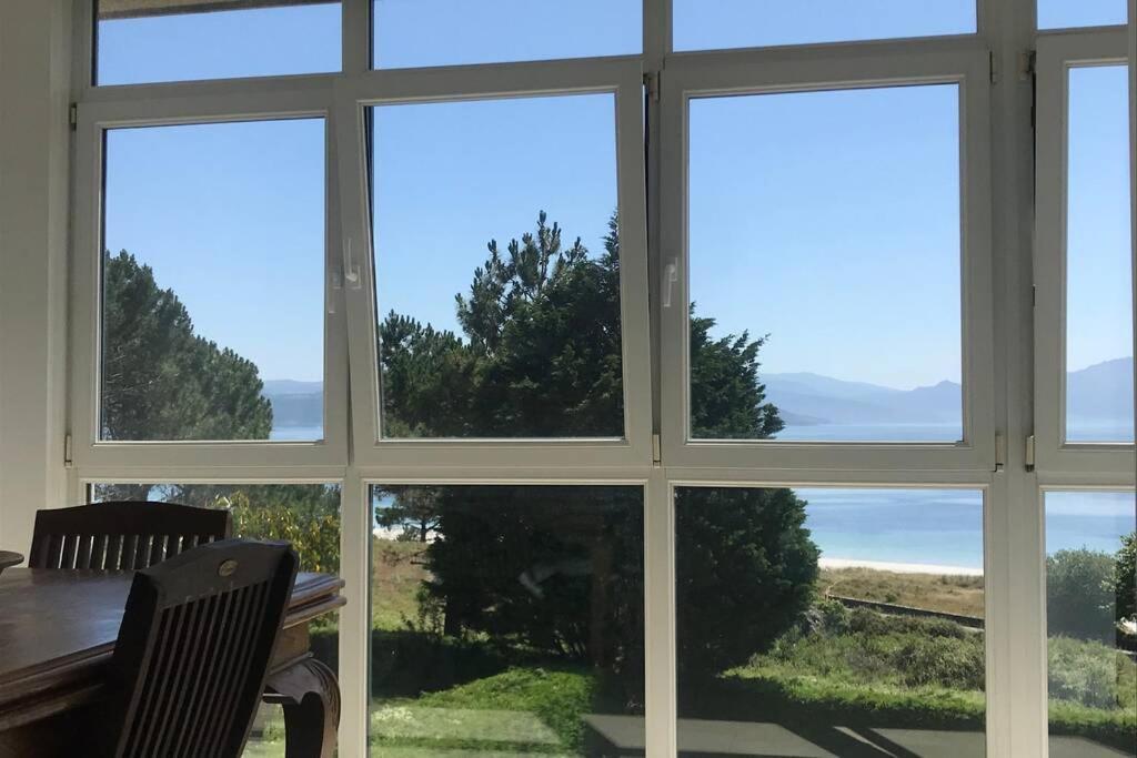 Primera Linea De Playa Apartment Finisterre