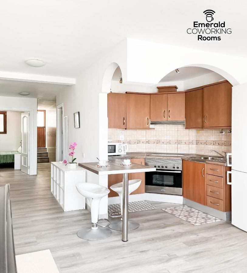 Casa Esmeralda Apartamento *