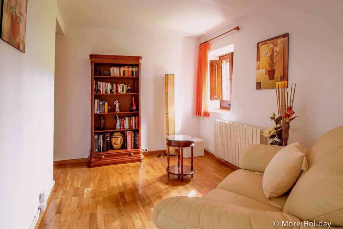 Cal Parent Casa Rural Exclusiva En El Pla De Lestany Villa *