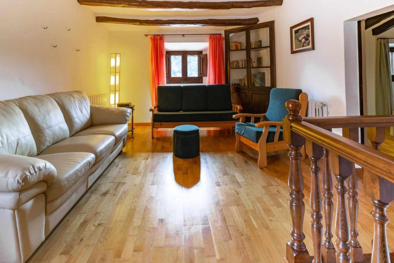 Cal Parent Casa Rural Exclusiva En El Pla De Lestany Villa *