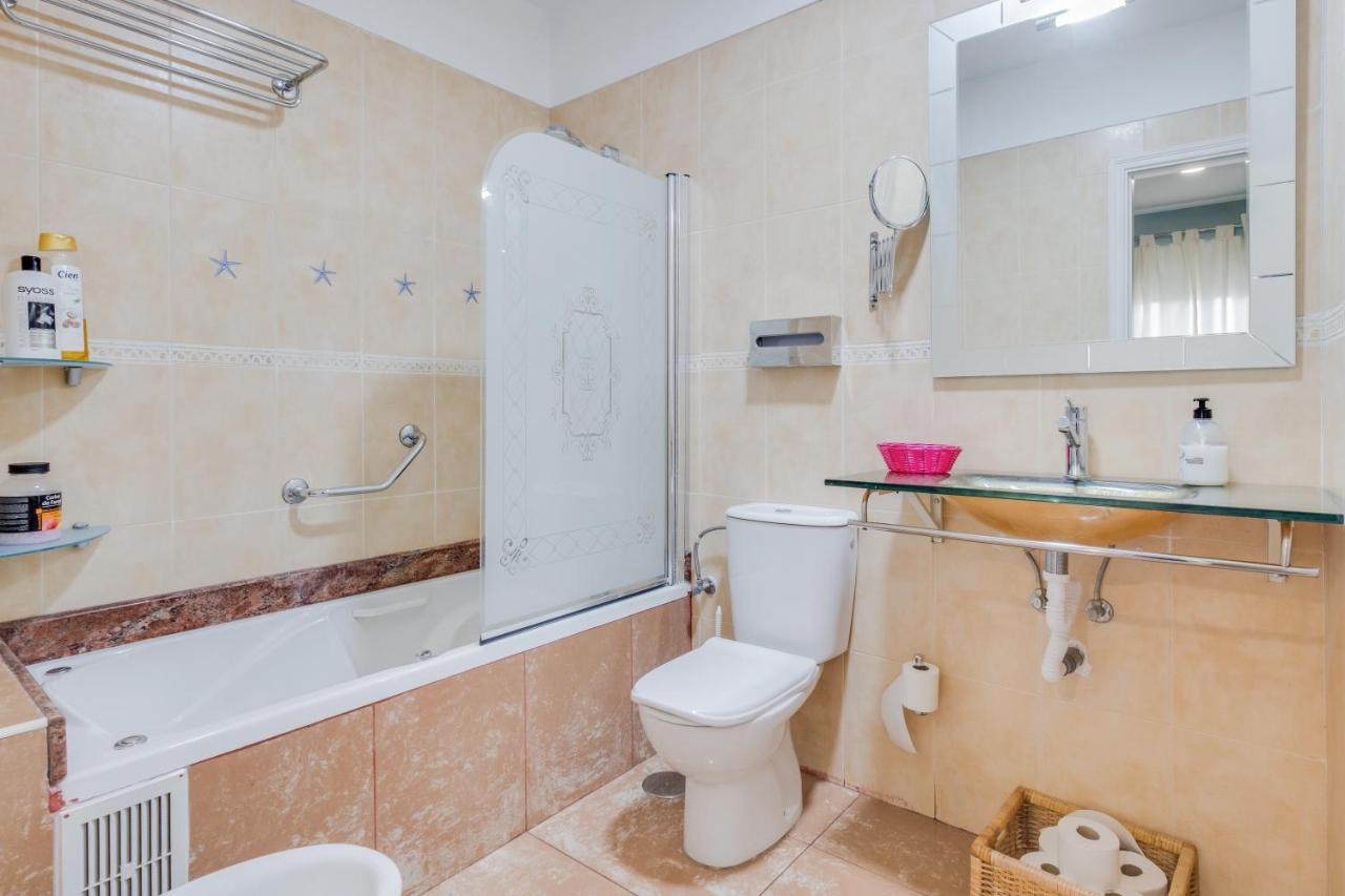 Deluxe Apartment *