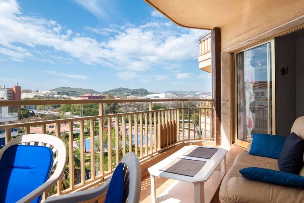 , Beach, Centre ,balcony With Seaview, For 4 Persons Apartment
