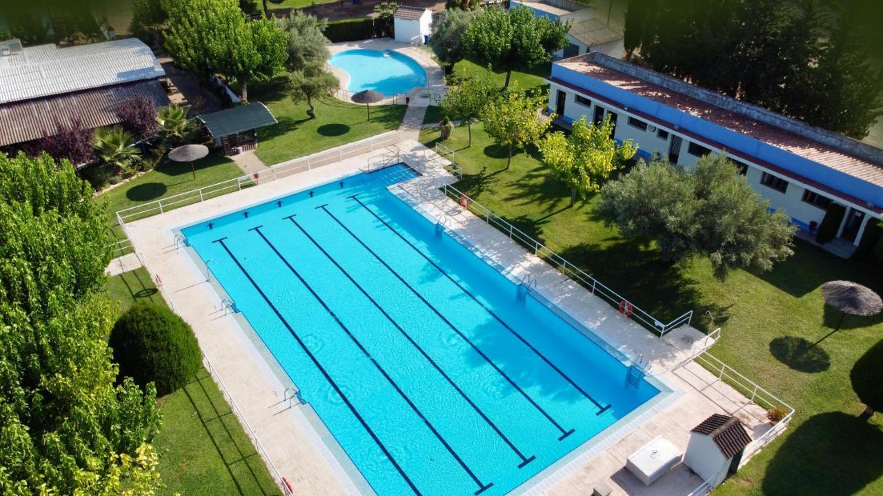 Apartamentos Caspe *