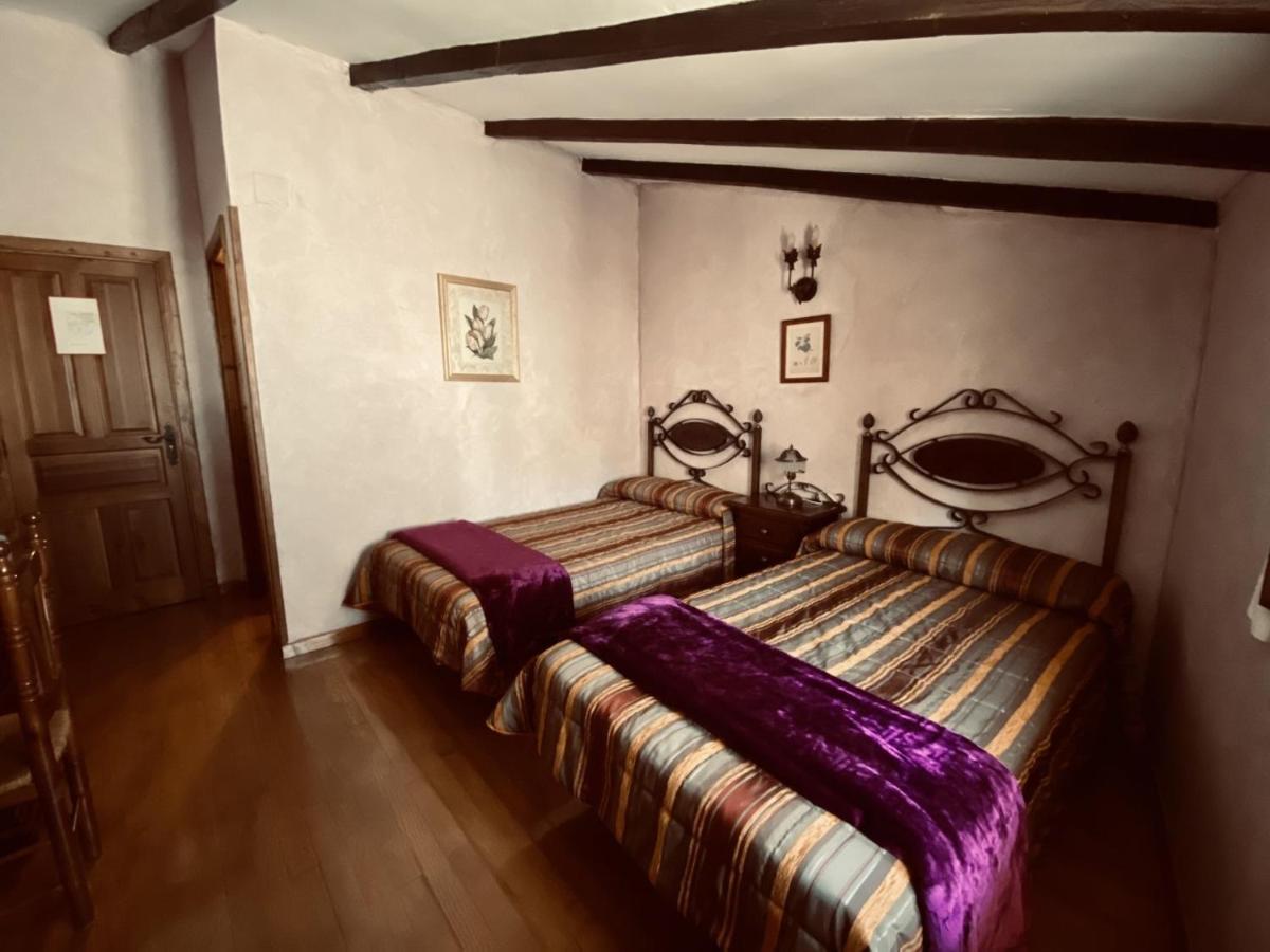 Casa Rural El Vinculo Country house *