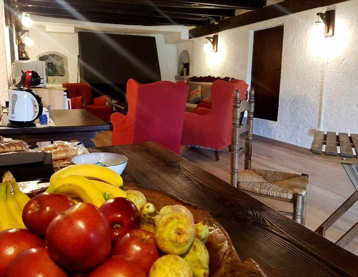 Casa rural Mas Els Plans La casa pensada para perros que viajan con sus humanos Olot