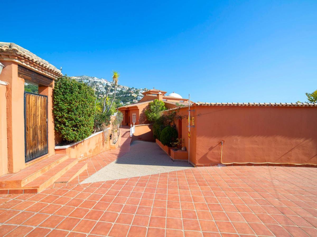 Azahara By Interhome * Altea