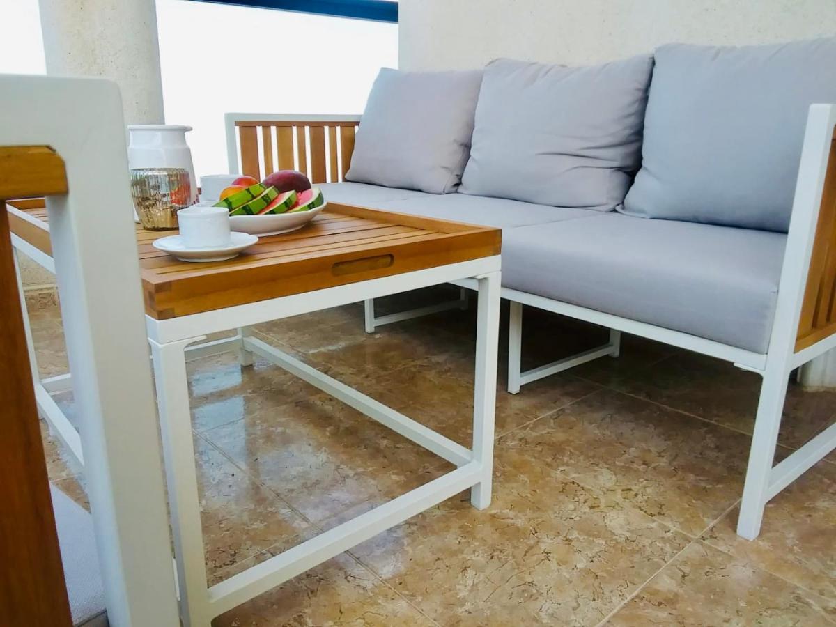 Costa Lunar In Cabo Roig Apartment