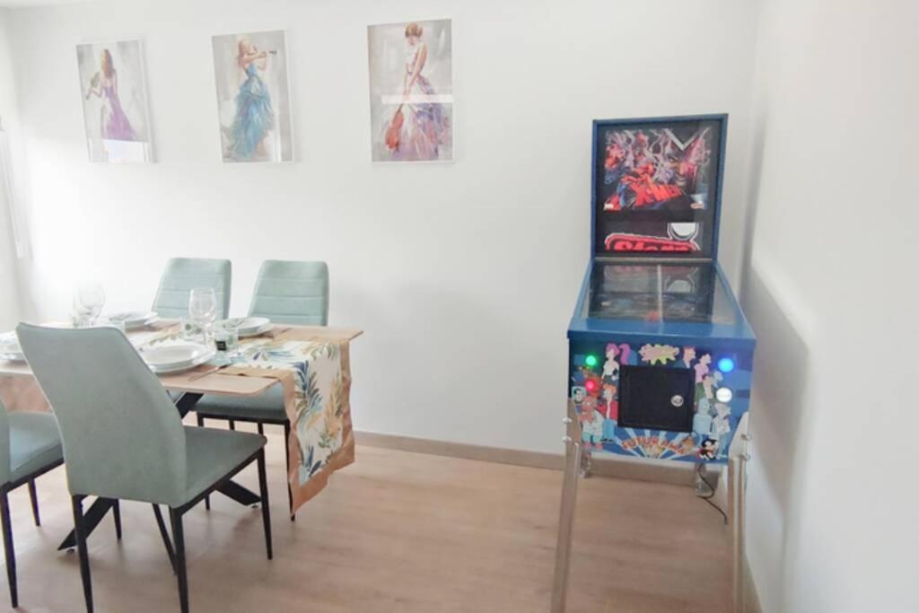Estrenar! Con Pinball 8 Min Ayto 2 Habs 150 Apartment Oviedo