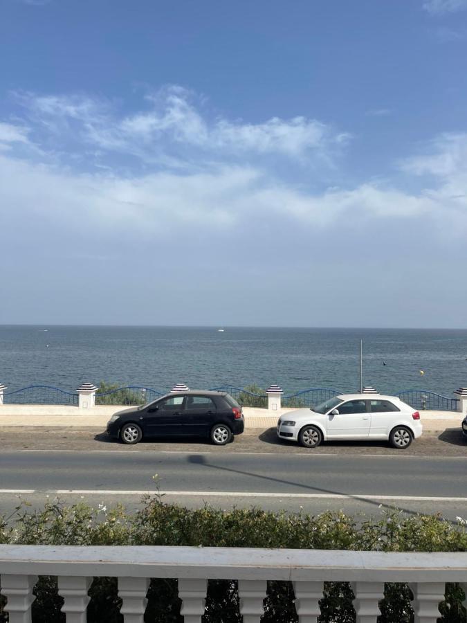 Una Planta En Villa Angelita Con Vista Al Mar Para Seis Personas Tres Dormitorios Dos Banos Terraza Cocina Piscina Homestay