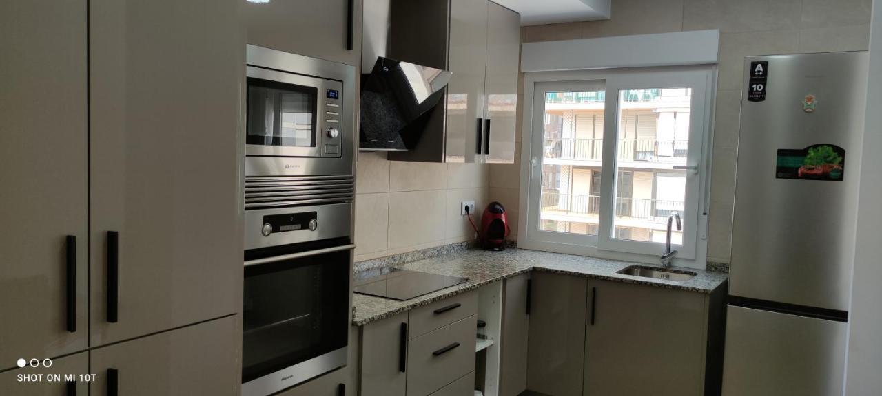 Beachfront Cozy Arenales Del Sol, Alicante