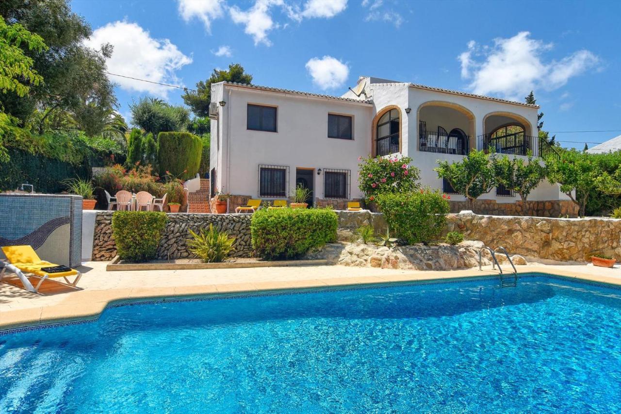 Villa Margarita - A Tranquil Oasis With Large Private Pool *