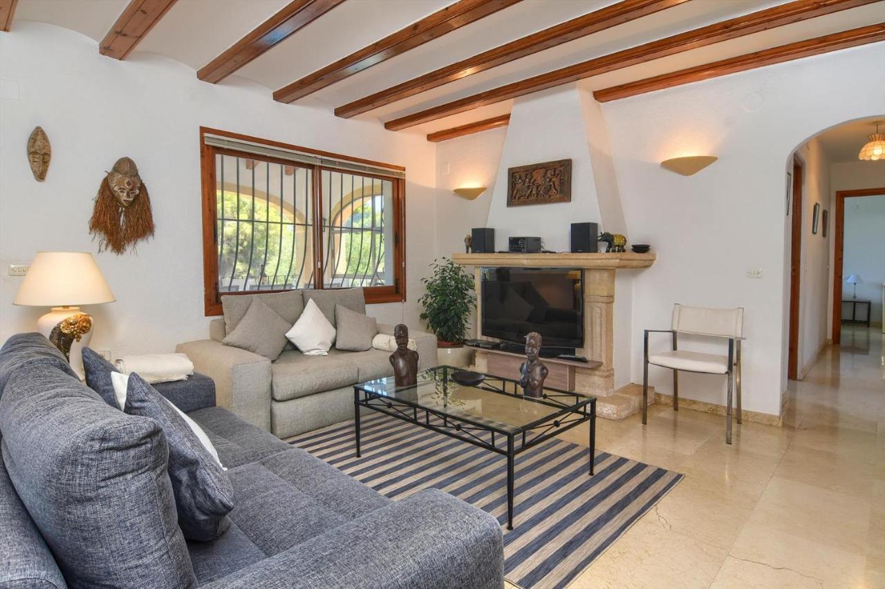 Villa Margarita - A Tranquil Oasis With Large Private Pool *