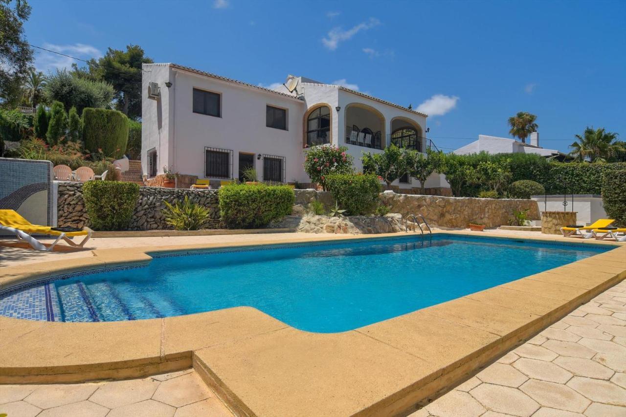 Margarita - A Tranquil Oasis With Large Private Pool Jávea
