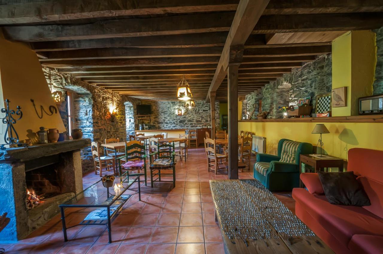 Hotel Hotel Rural El Urogallo Murias de Paredes