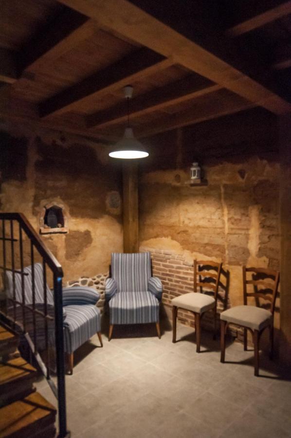 Hostel El Pajar De Oncina Peregrinos