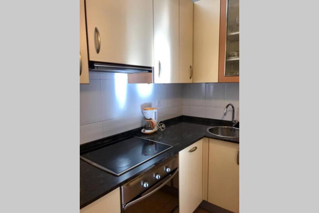 PISO ALGORTA+WIFI GRATIS+PARKING.Cerca de BILBAO. Apartamento *