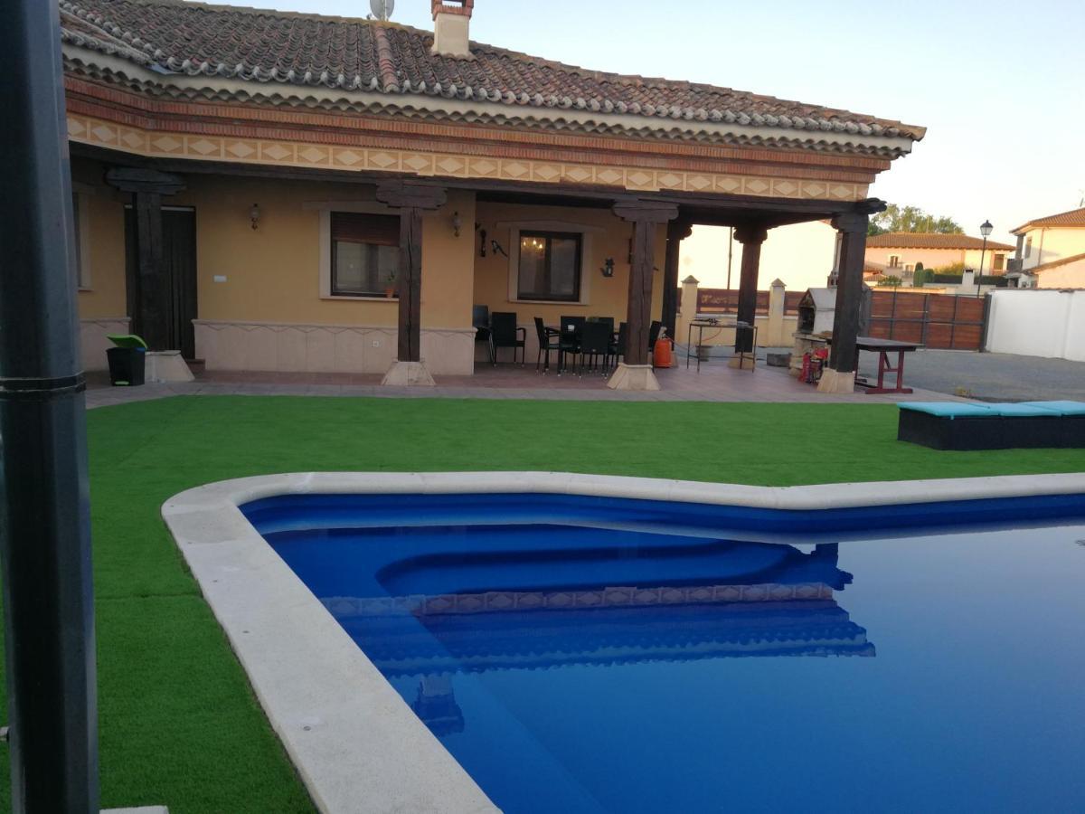 Villa Mimar De Pinares *