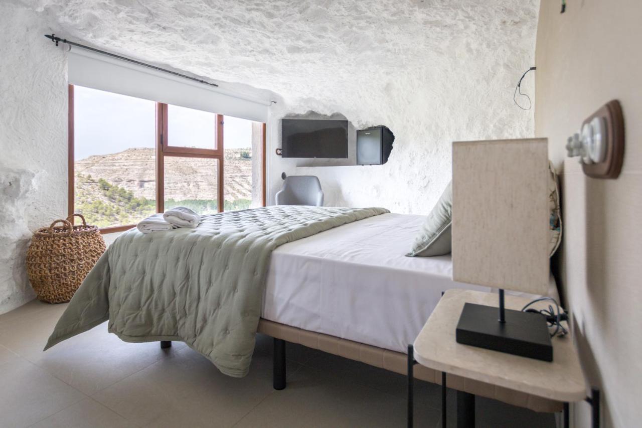 Casa Tunel Nido De Aguilas * Alcala del Jucar