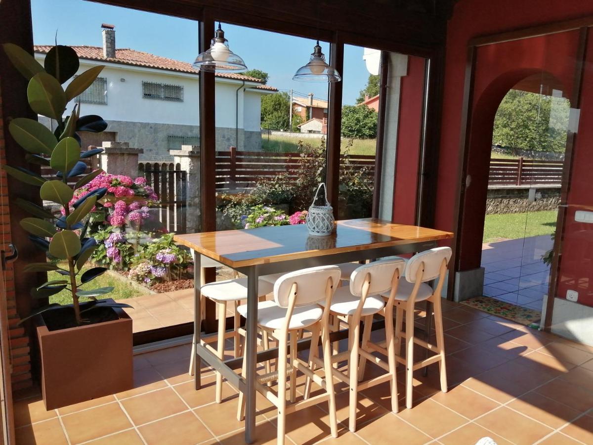 La Casa Roja Asturias Holiday home *