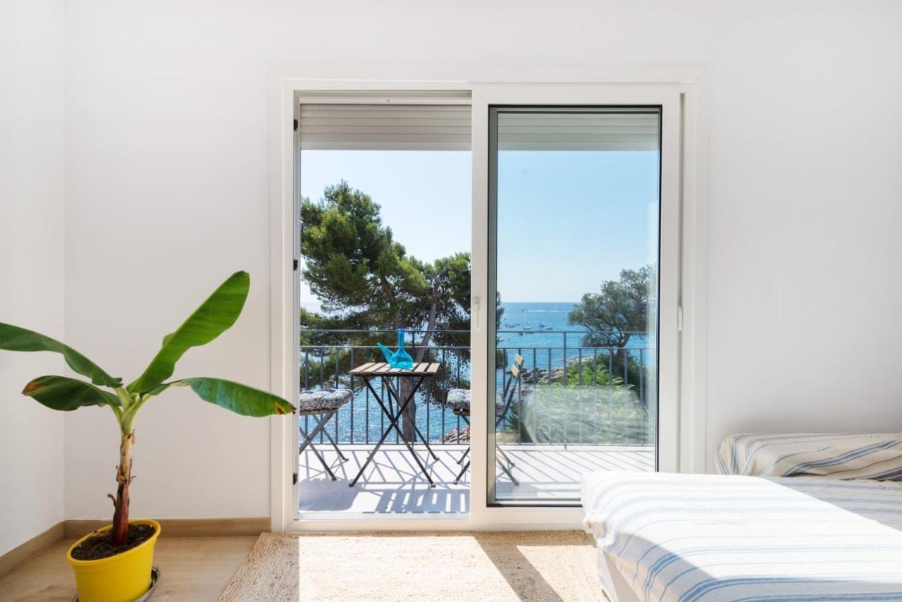 Precioso En Primera Línea De Mar En Apartamento