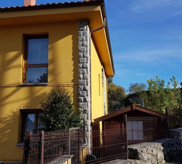 Casa Con Jardín Сasa de vacaciones *