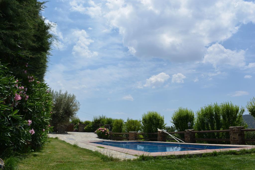Cortijo La Loma De La Alpujarra Holiday home *