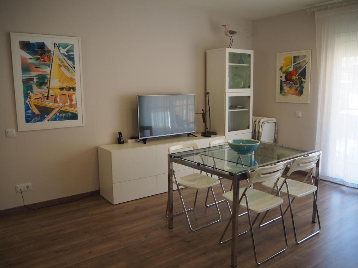 Apartment Apartament Per Families A Sant Feliu Amb Piscina *