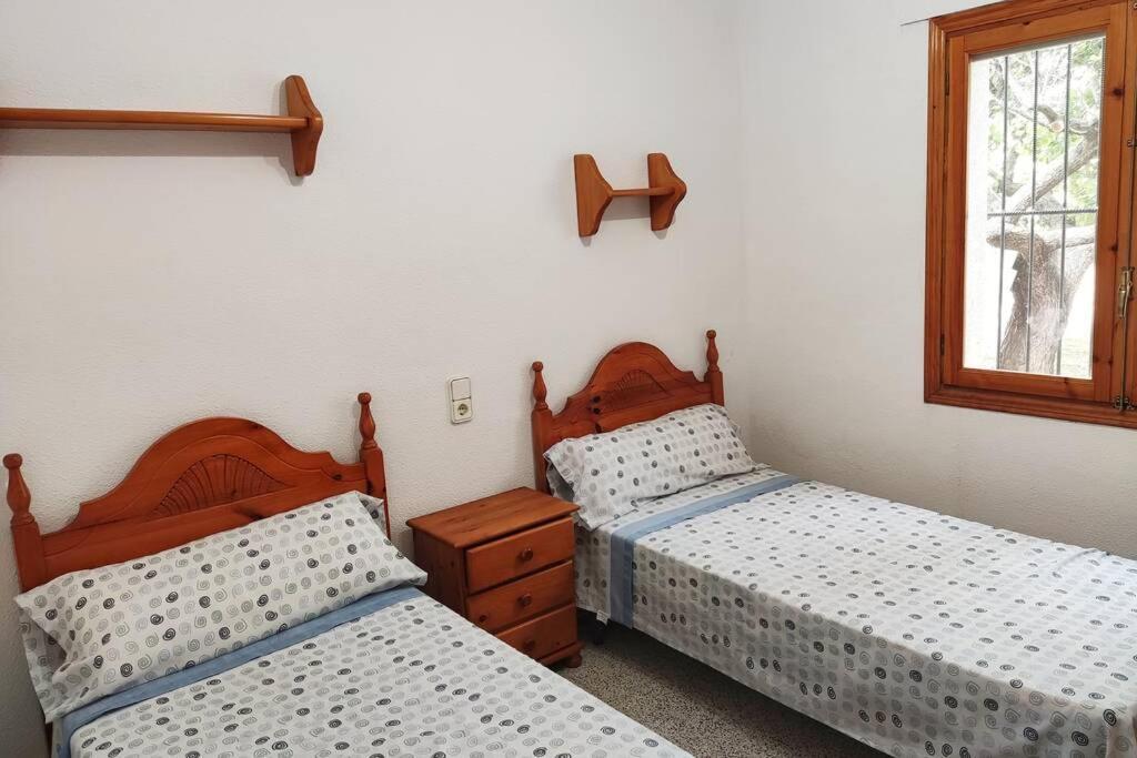 Rústica Privada Con Gran Y Piscina *