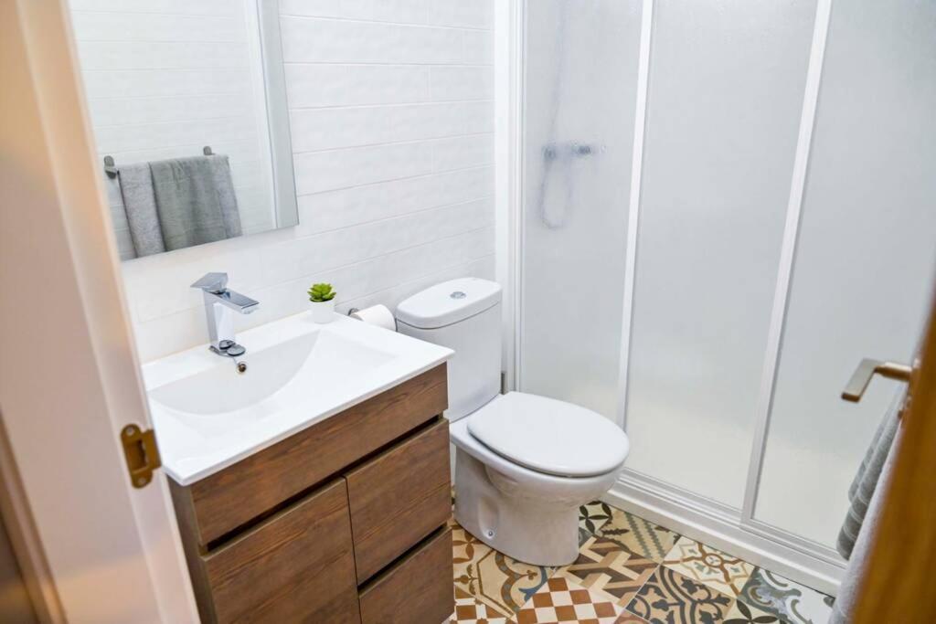 Apartment A - Elegante Con Piscina Compartida Torrico