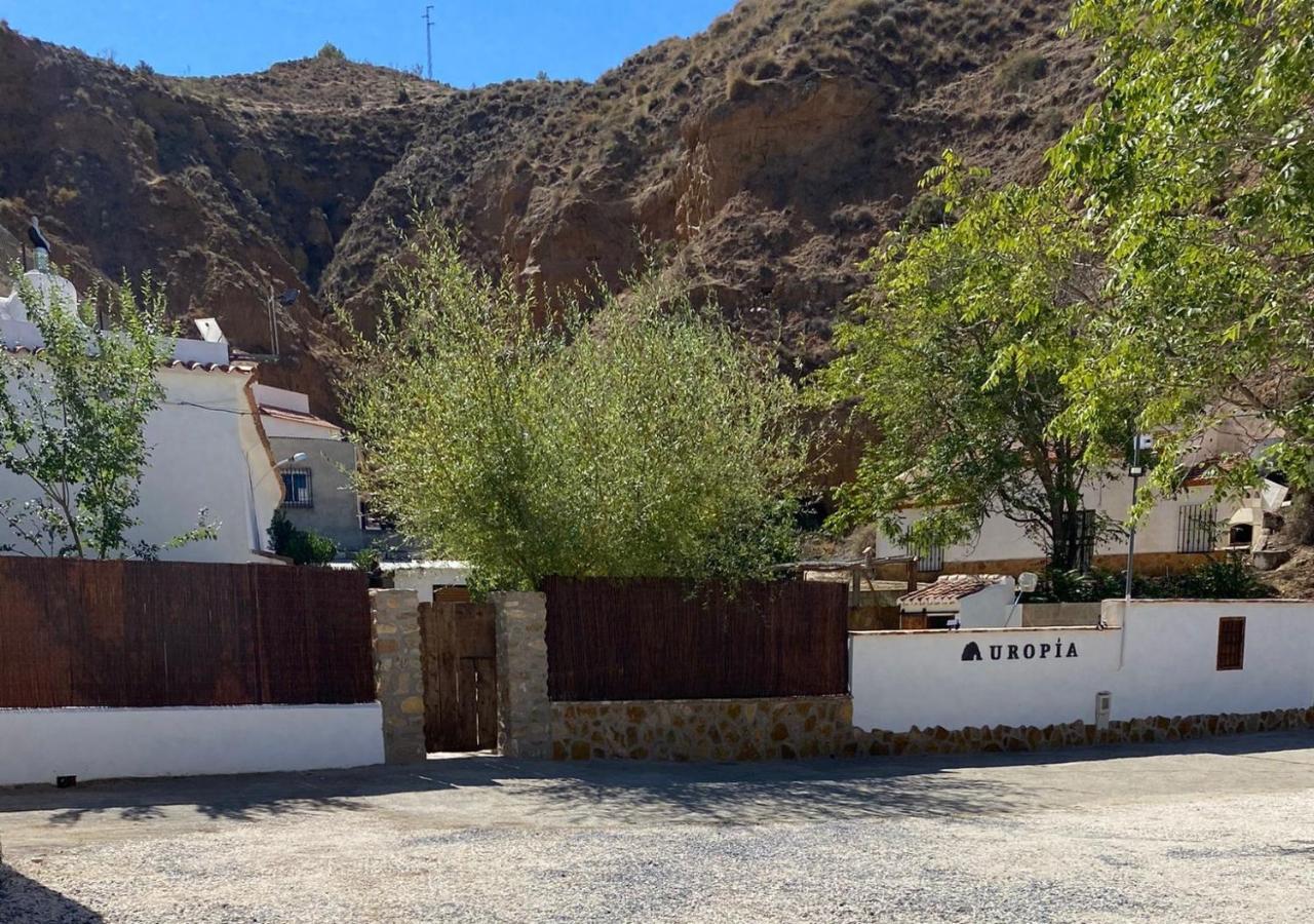 Cuevas Uropia Country house