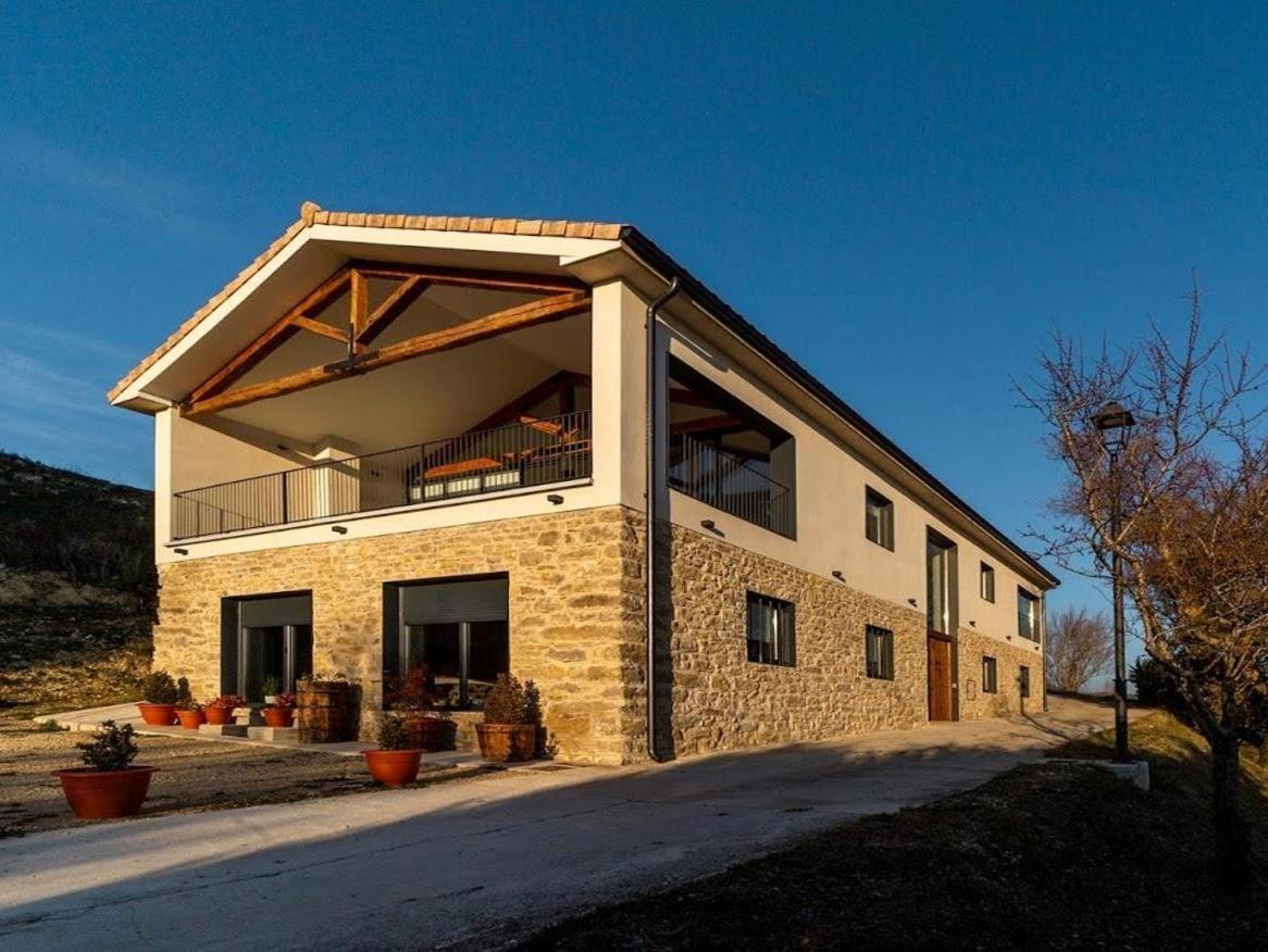 Casa Sartzaleta-navarra-espana * Aramendia