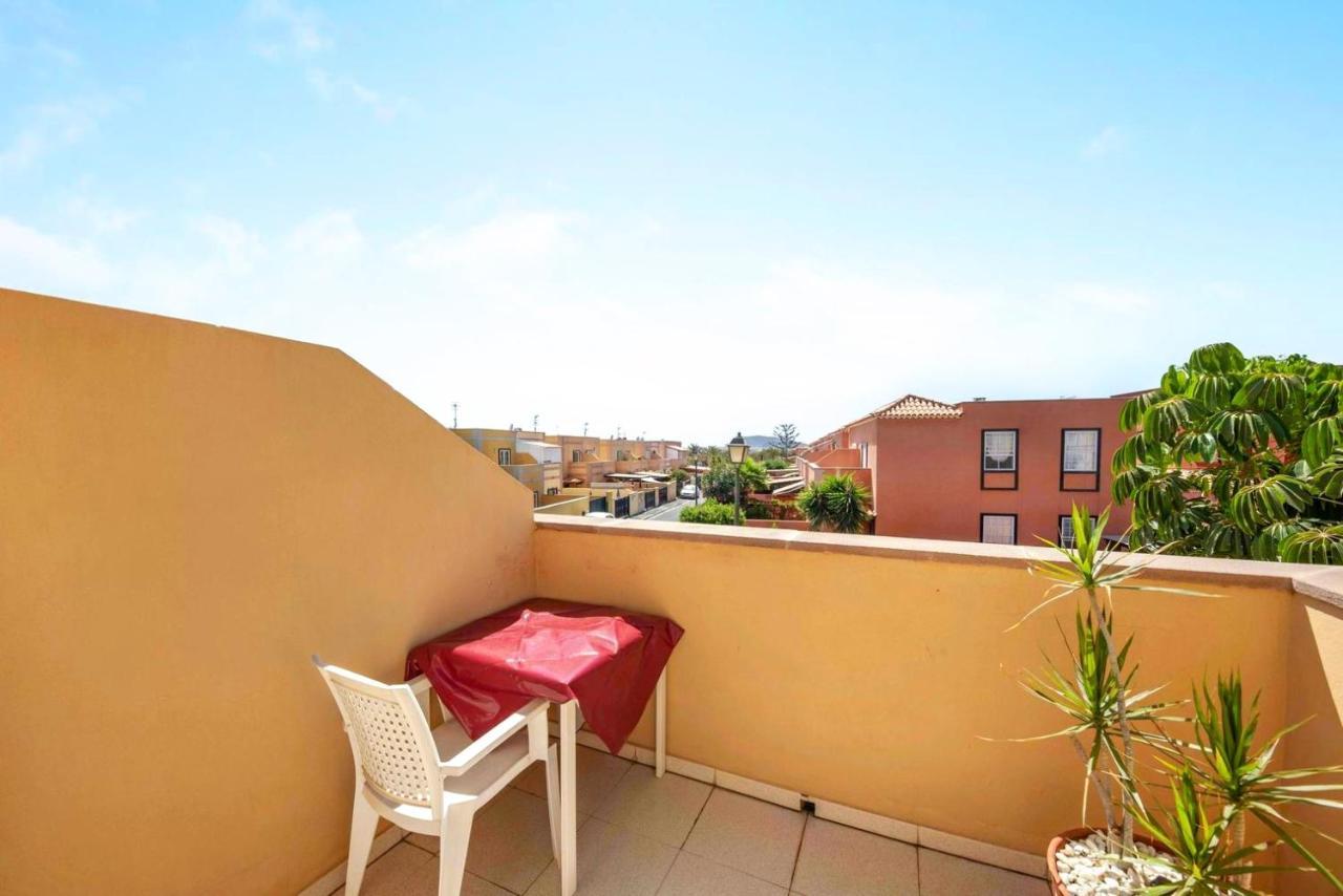 Remarkable 2-bed House In Arona Holiday home