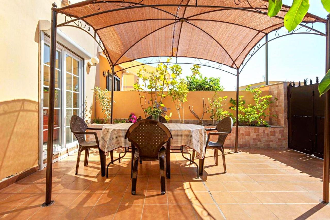 Remarkable 2-bed House In Arona