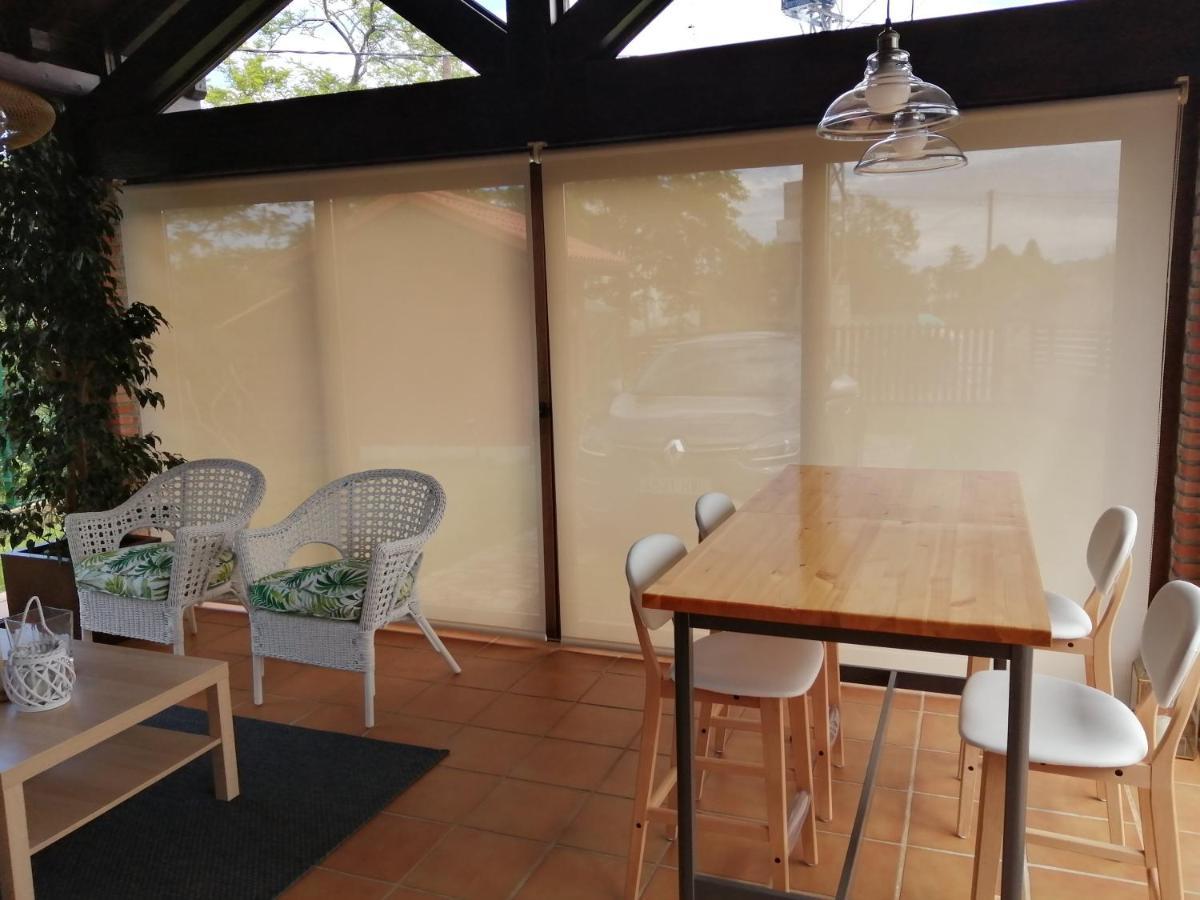 La Casa Roja Asturias Holiday home *