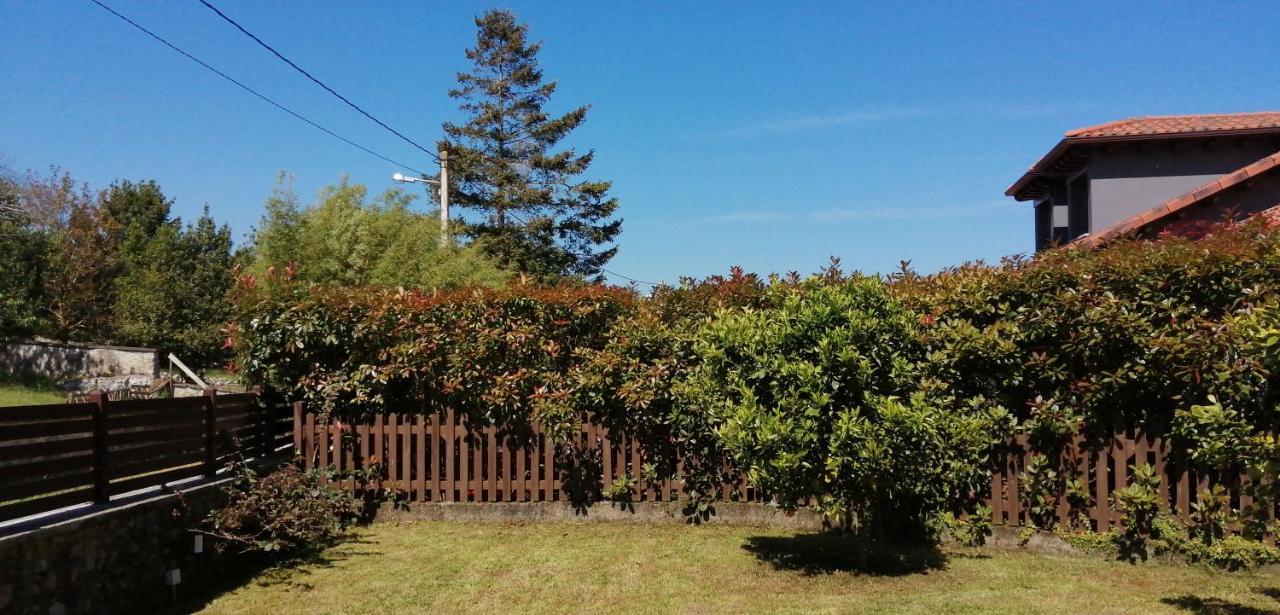 La Casa Roja Asturias Holiday home Hontoria