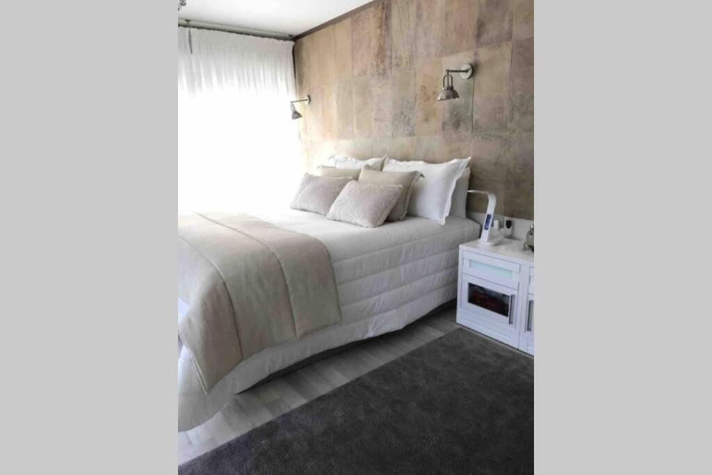 Apartamento Piso Otero Ocampo, En El Centro De Sanxenxo *