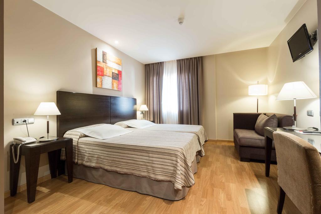 El Patio Hotel 3*