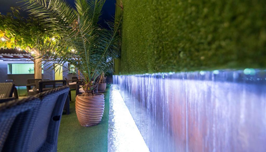 El Patio Hotel