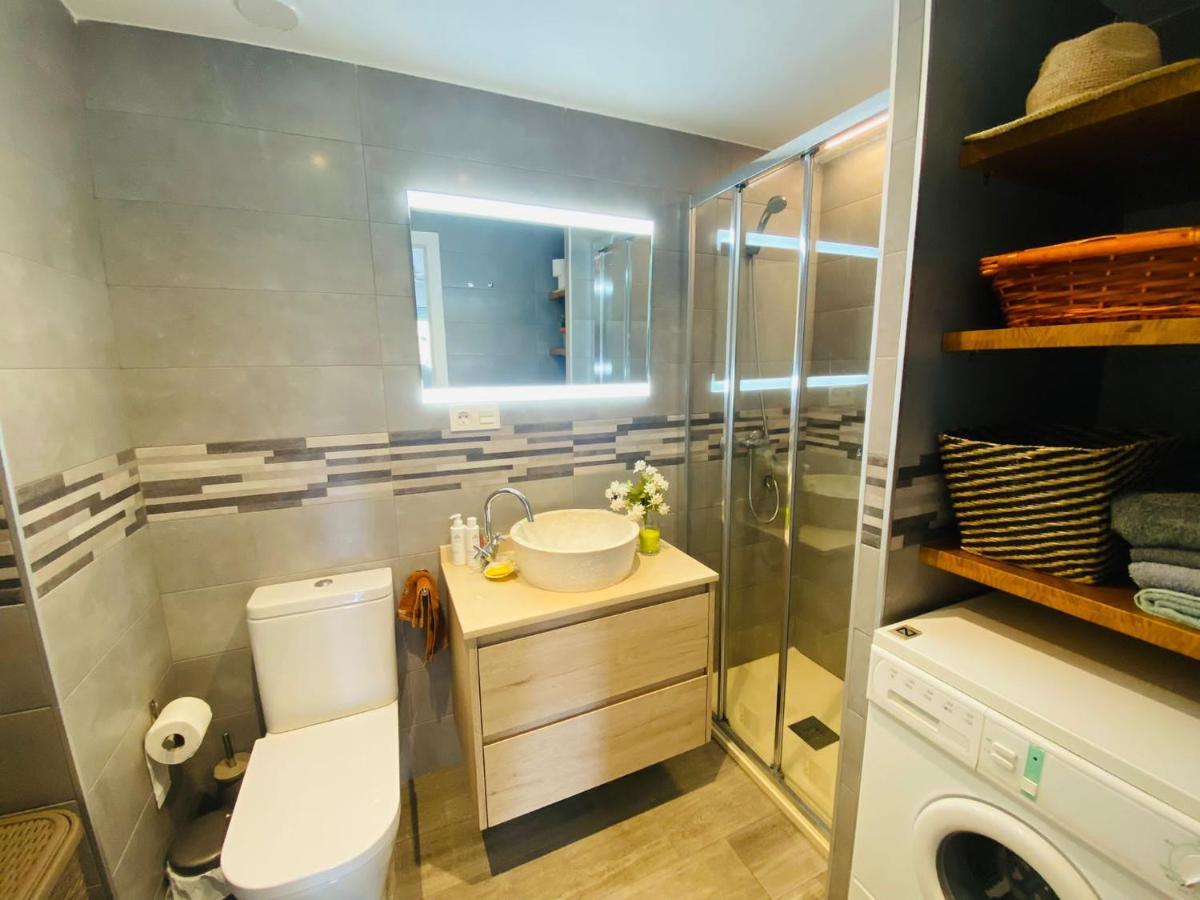 Sweet El Palmeral Locos Apartment *